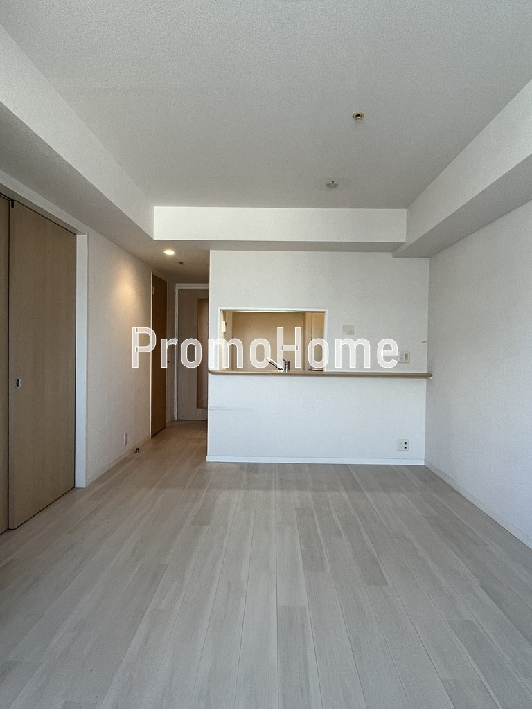 カスタリア東日本橋の居間・リビング