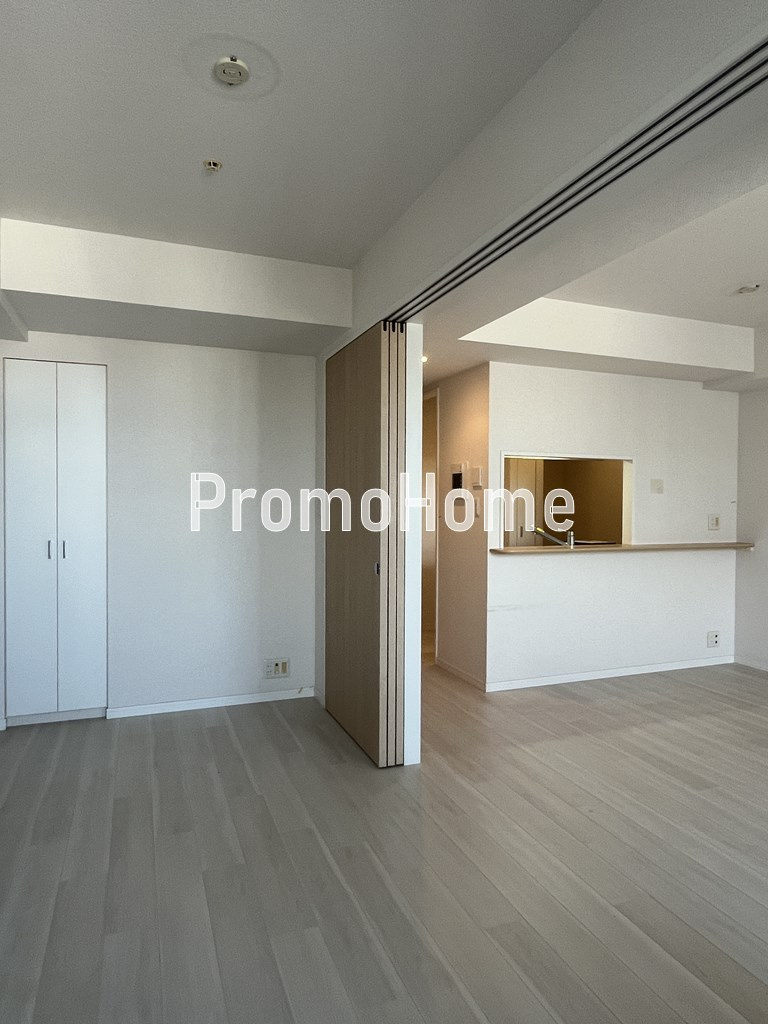 カスタリア東日本橋の居間・リビング