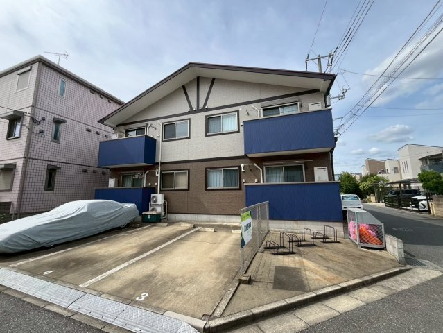 柏市船戸１丁目のアパートの外観