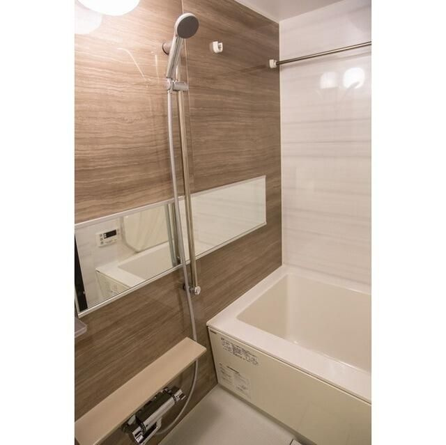 コンフォリア渋谷ＷＥＳＴの浴室