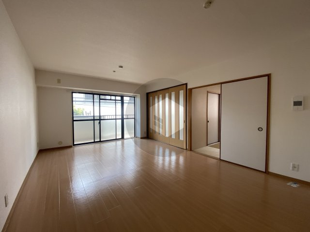 アルブルの居間・リビング