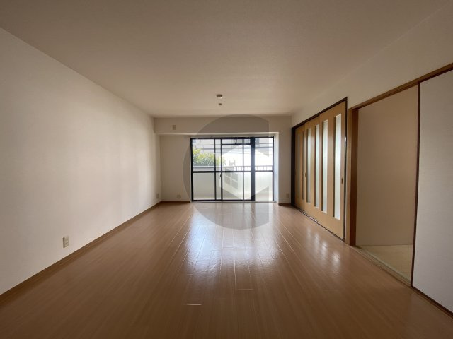 アルブルの居間・リビング