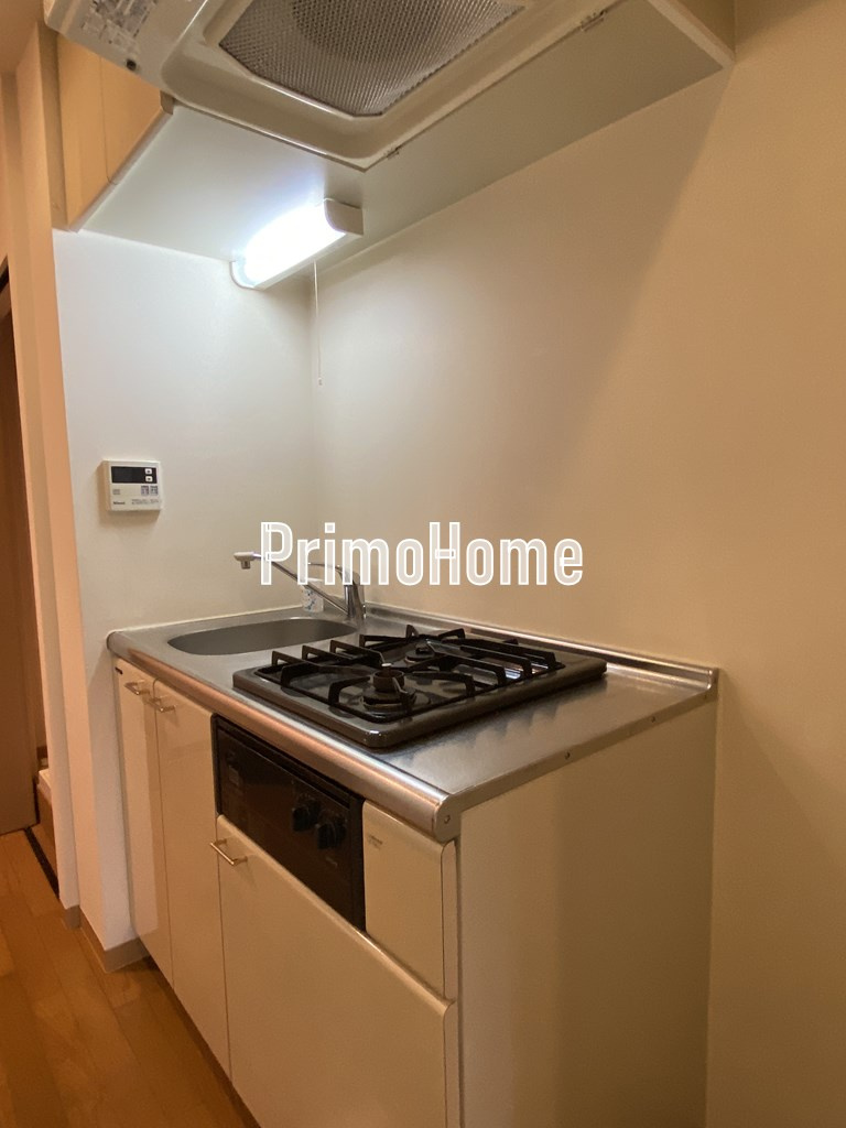 スカイコート三越前壱番館のキッチン