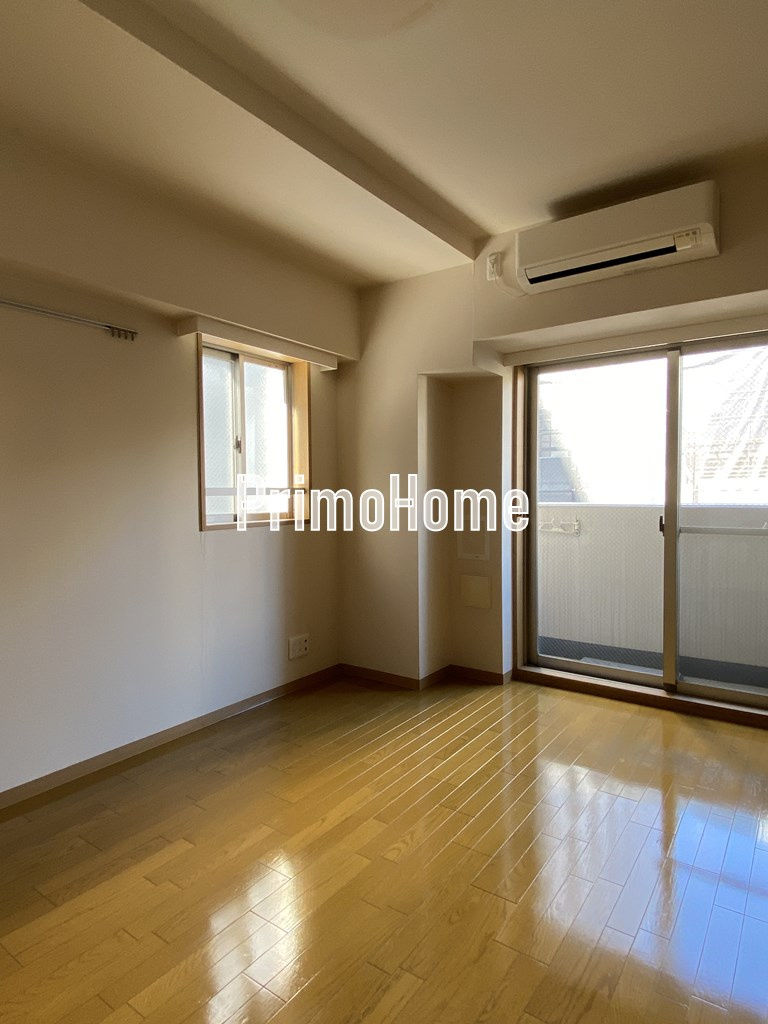 スカイコート三越前壱番館の洋室