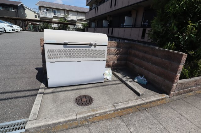 【その他共用部分】 | サンライズ | 敷地内ゴミ捨場