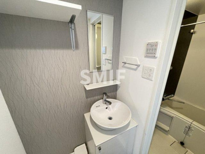 【洗面所】 | エスプレイス江坂レジデンス