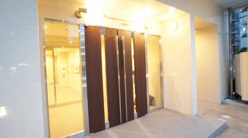 ケヤキグランデⅠのエントランス