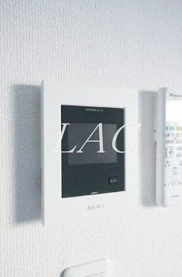 【セキュリティ】 | アルシオーネ町屋 | モニター付きインターホンです。