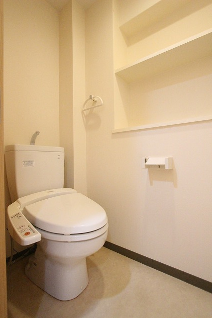 プラージュ村本のトイレ|落ち着いたトイレです