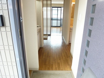 【玄関】 | グランドール21A棟 | ※同間取り他部屋の写真