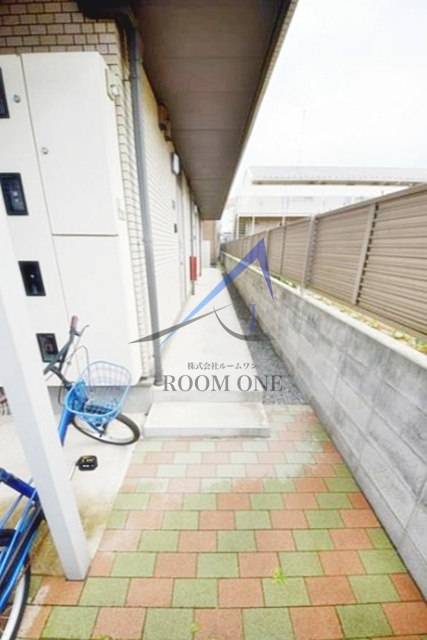 S・シャトルのエントランス|エントランスです。