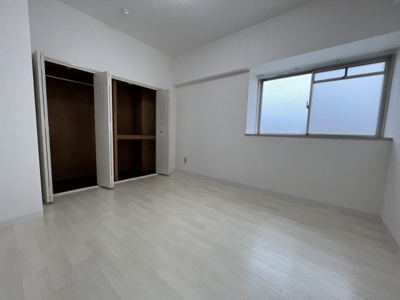 【居間・リビング】 | 阪急曽根ユーリプラザⅡ