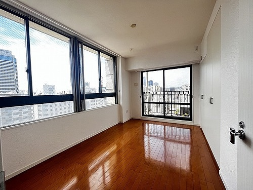 ライオンズマンション神戸栄町通のその他|洋室約７．７畳　※前回募集時／２０２５年６月の写真