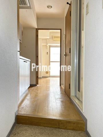 スカイコート東日本橋の玄関