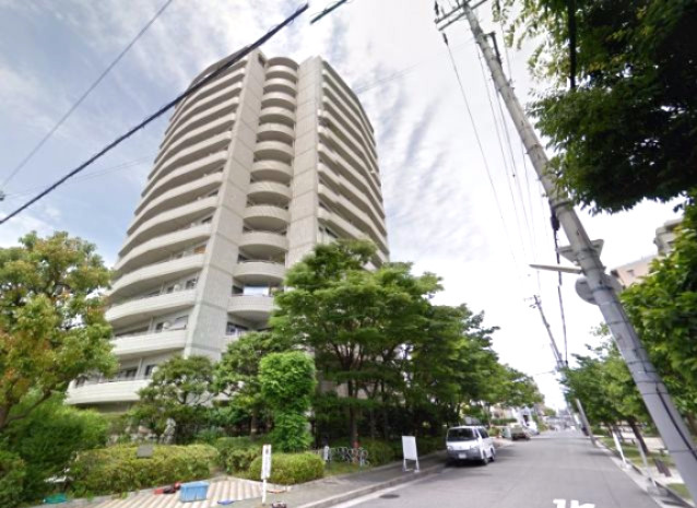 グランフェルティ本山の外観