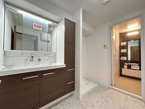 グランフェルティ本山の洗面所