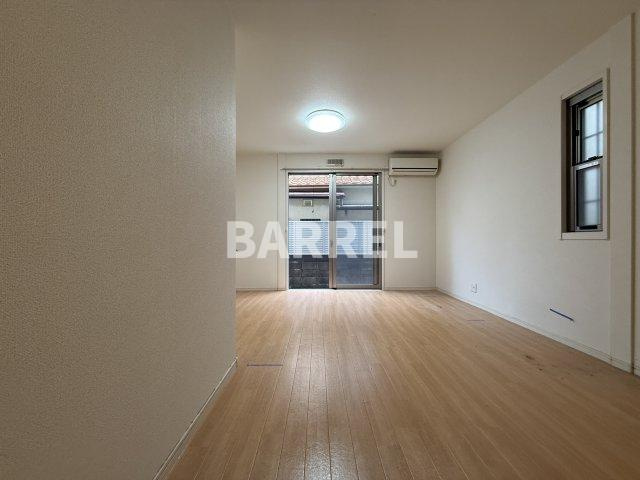 レア・カ・ハレの居間・リビング