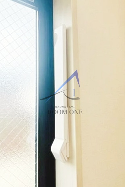 Ａｖｅｎｉｒ　Ｊ．Ｙ．