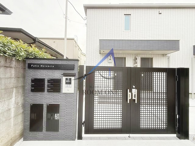 パティオ　エレンシアのエントランス|エントランスです。