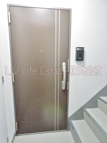 Eastview Palace（ｲｰｽﾄﾋﾞｭｰﾊﾟﾚｽ） 