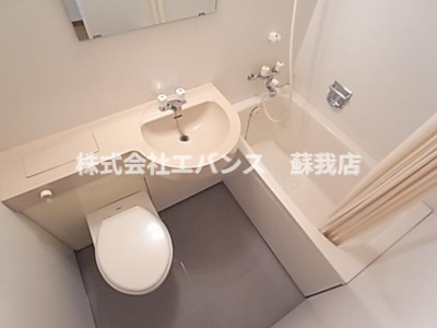 【浴室】 | ヴィレッジハウス千葉南 | 落ち着いた空間のお風呂です