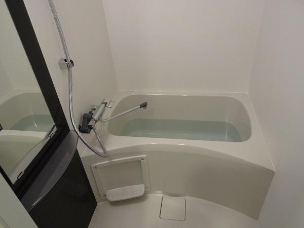 LUMEED横浜阪東橋の浴室