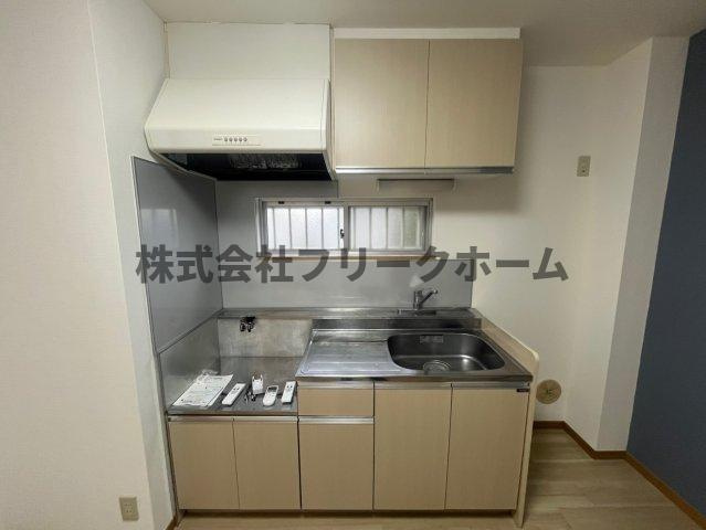 三鷹市上連雀１丁目の賃貸マンションのキッチン