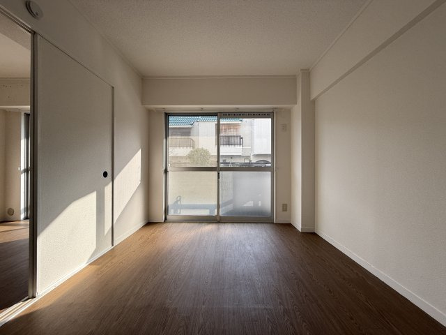 ヴィラ・サンテの居間・リビング