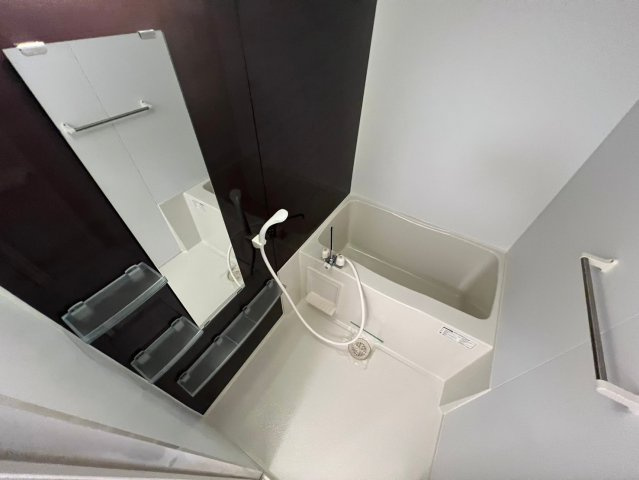 サンシャリテ向丘A棟の浴室