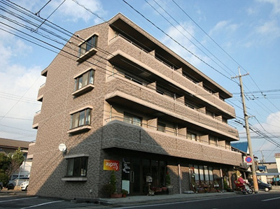 【エントランス】 | アークヒルズ西古松