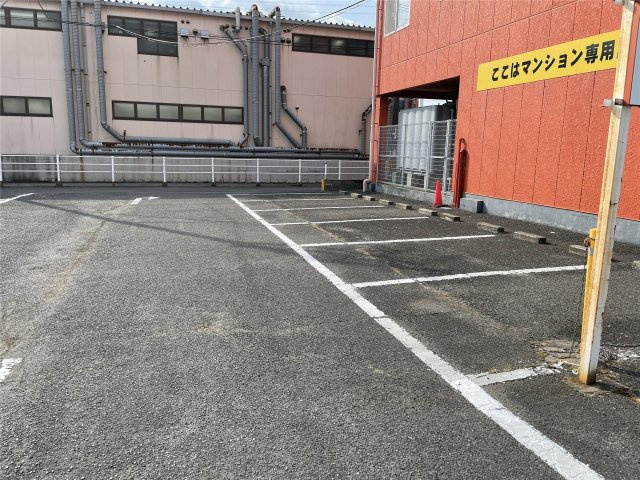 【駐車場】 | ＹＳビル岡南