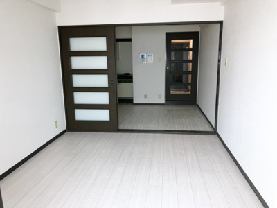 【居間・リビング】 | ライオンズマンション中山下