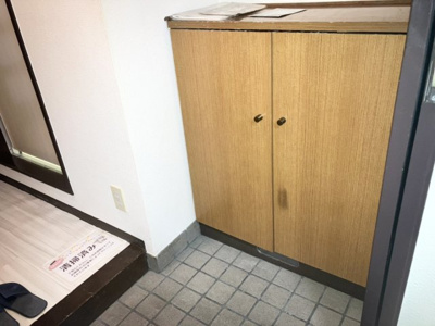 【玄関】 | ライオンズマンション中山下