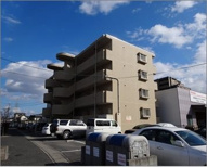 West　Courtの画像