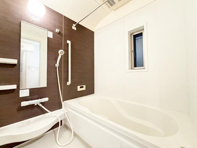 宇都宮市清原台5丁目　の浴室