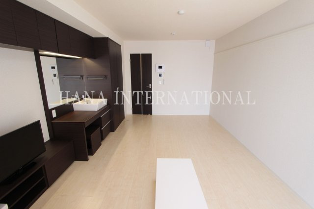 【居間・リビング】 | リモーネ７