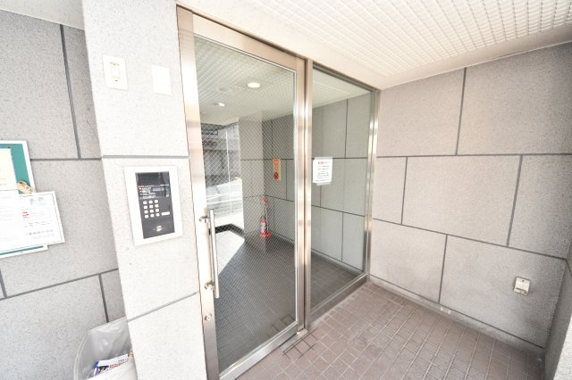 ＫＭマンション北方のエントランス