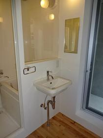 BROOK HOUSE（ブルックハウス）の洗面所