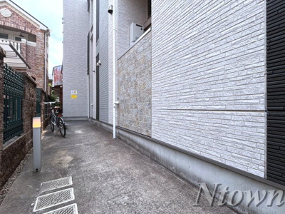 【エントランス】 | リヒト | エントランスです