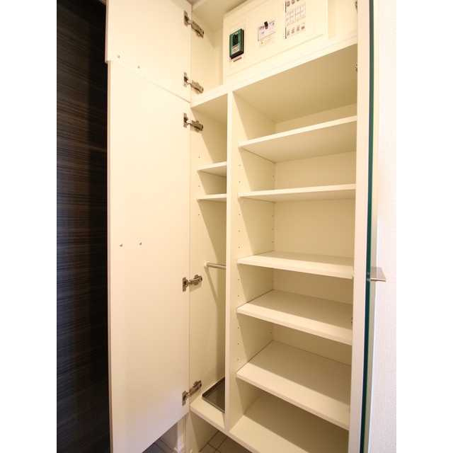 プレール・ドゥーク新御徒町のその他|シューズボックス