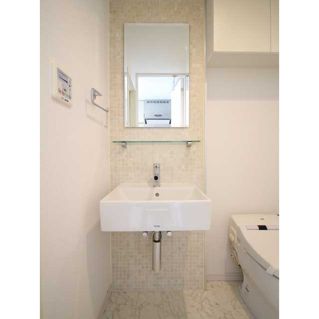 プレール・ドゥーク新御徒町の洗面所