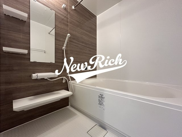 前橋市稲荷新田町の賃貸マンションの浴室