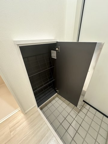 グラン南生田の玄関|別部屋写真参考