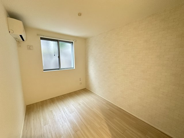 グラン南生田の居間・リビング|別部屋写真参考