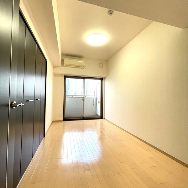 ベレーサ名駅ウエストの居間・リビング