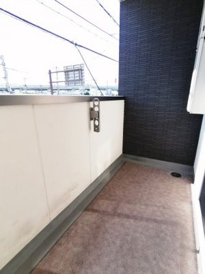 【バルコニー】 | ELLE難波WEST