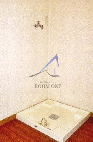 ラフィネの設備|洗濯機置き場です。