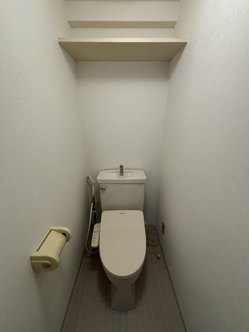 ウィンザーハイム相模原の洋室