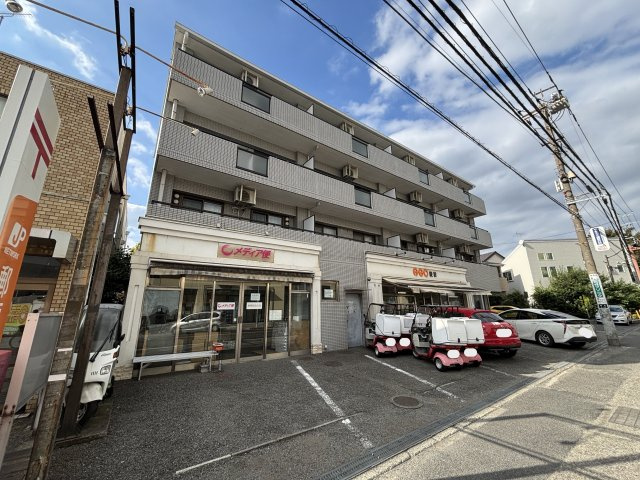 ウィンザーハイム相模原の外観