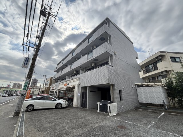 ウィンザーハイム相模原の外観